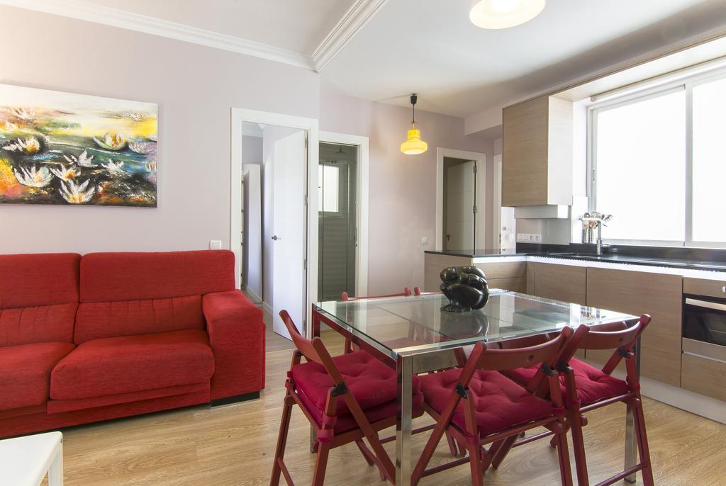 Atico Atocha Con Terraza Appartement *