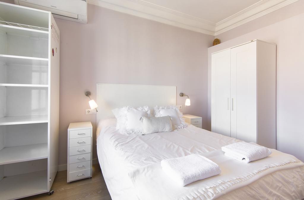 Atico Atocha Con Terraza Appartement *
